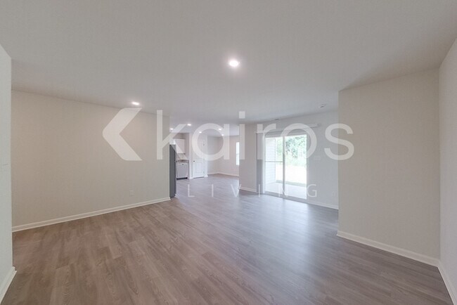Foto del edificio - 339 Shelton Rd
