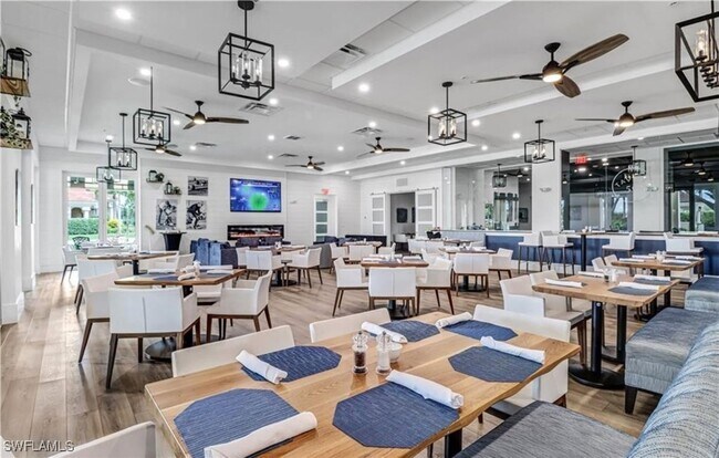 Foto del edificio - 5928 Sand Wedge Ln