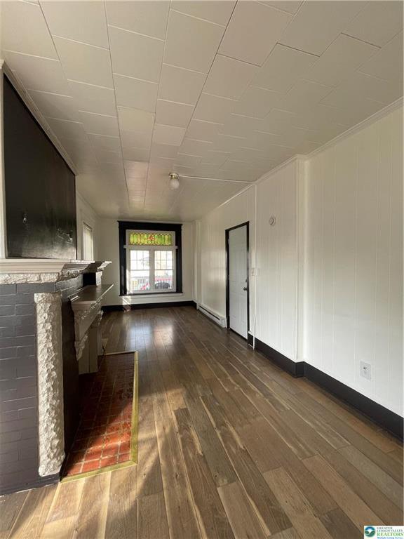 Foto del edificio - 918 W Green St