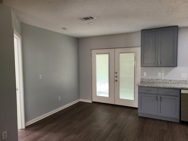 Foto del edificio - 12302 Dapple Ln