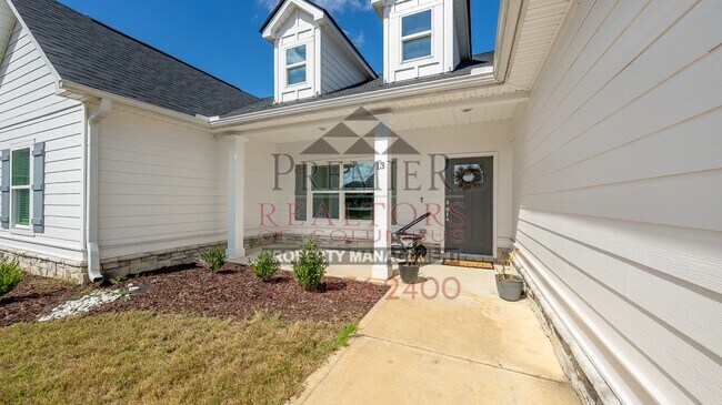 Foto del edificio - 13 Pebblebrook Ln