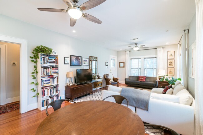 Foto del edificio - 1107 Walling St