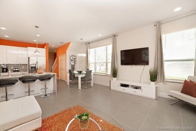 Building Photo - 1510 Retreat Cir