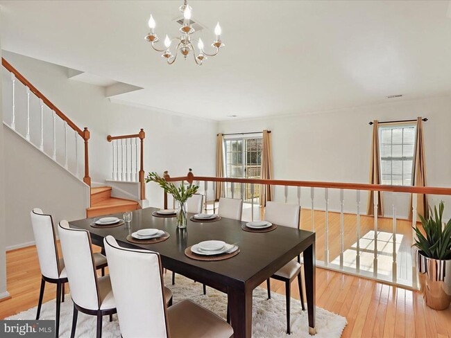 Foto del edificio - 6751 Cardinal Woods Ct