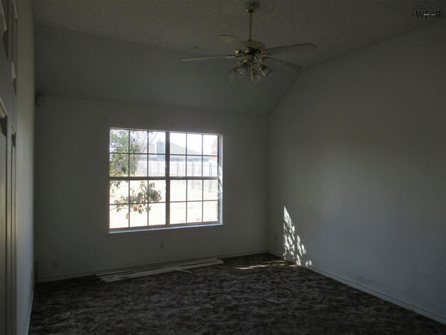 Building Photo - 5346 Northview Dr
