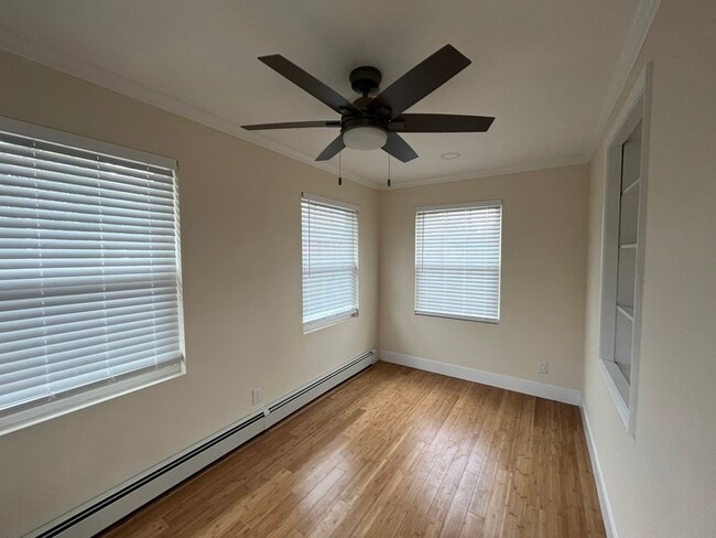 Building Photo - 54 3rd Bayway