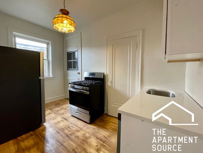 Foto del edificio - 2842 N Whipple St