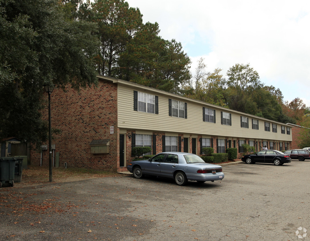 Foto del edificio - Parkdale Townhomes