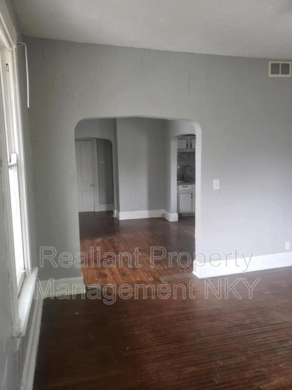 Building Photo - 609 McKinney Ave