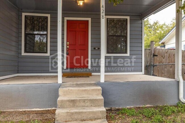 Building Photo - 428 Westwood Dr
