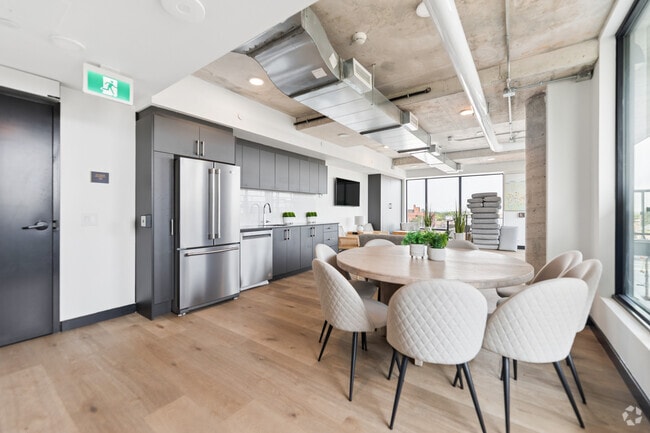 Party Room - Cricket Park