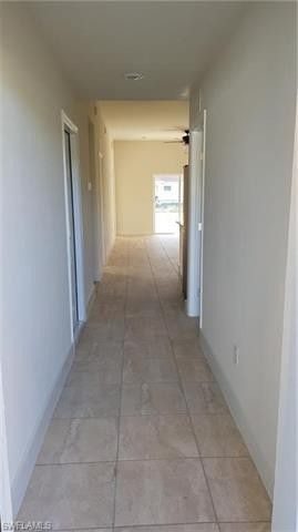 Building Photo - 930 SW 7th Ct