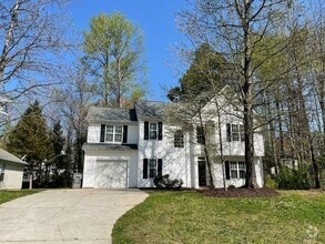 Building Photo - 6610 Cedar Cliff Dr