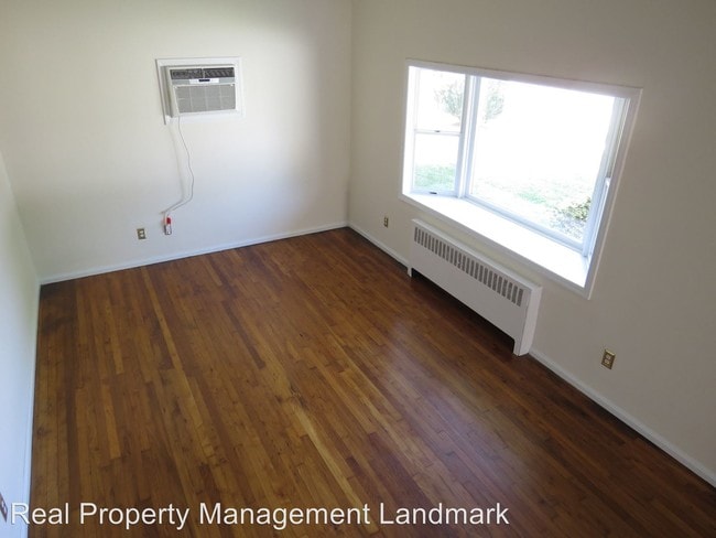 Foto del edificio - 4 br, 2 bath House - 2327 Penatiquit Avenue