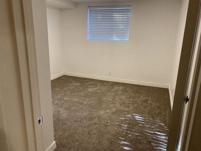 Building Photo - 8284 S Fallbrook Cir