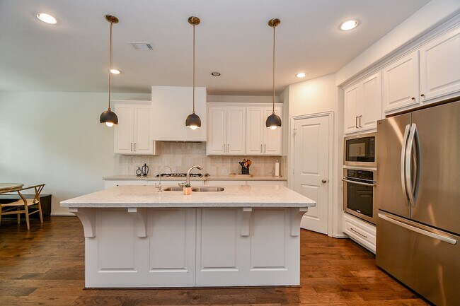 Building Photo - 4523 Juniper Ridge Ln