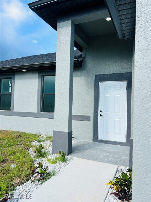 Building Photo - 1322 NW 14th Ave