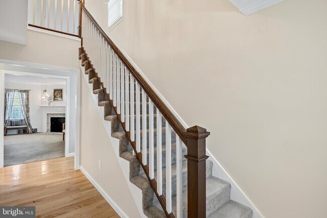 Building Photo - 532 Allenview Dr