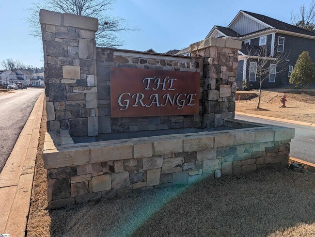 Building Photo - 330 Grange Valley Ln