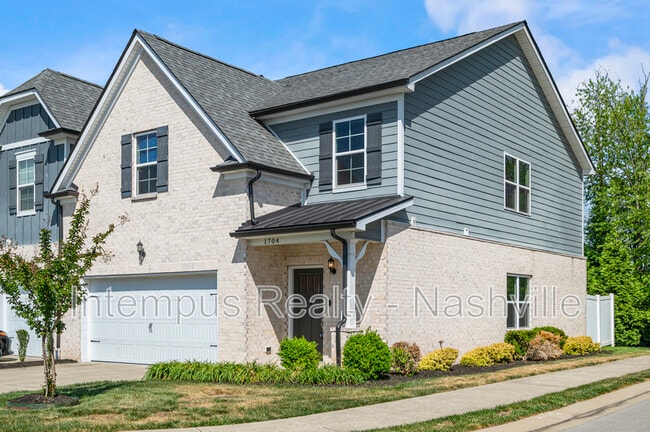 Building Photo - 1704 Bethel Ln