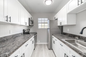 Interior Photo - Lawrence Terrace