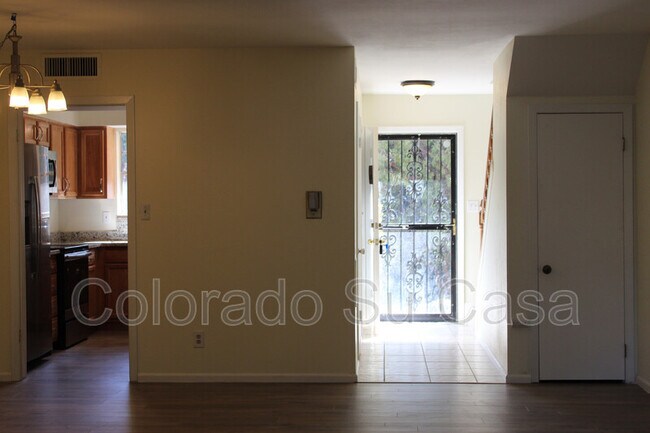Foto del edificio - 2902 Airport Rd