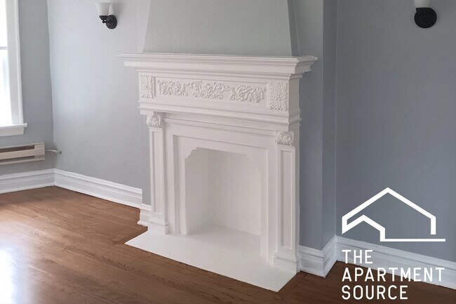 Foto del edificio - 918 Green Bay Rd