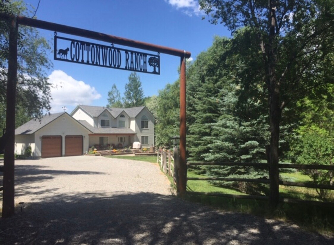 575 N Canyon Creek Rd Unit Quiet Country Living, Idaho Falls, ID 83402
