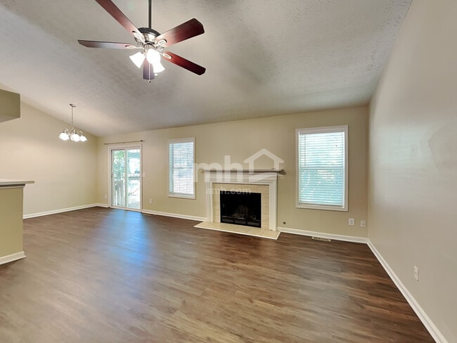 Foto del edificio - 2617 Marleigh Farm Rd NW