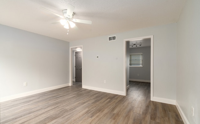 Foto del interior - Manatee Bay Apartments