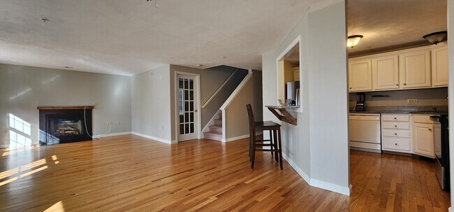 Building Photo - 20 Mountain Laurel Ln