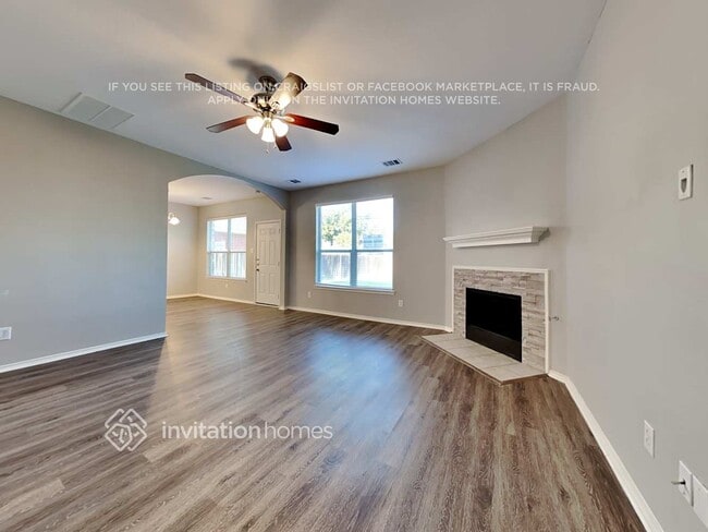 Building Photo - 11616 Bobcat Dr