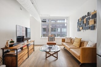 Building Photo - The View Ballston