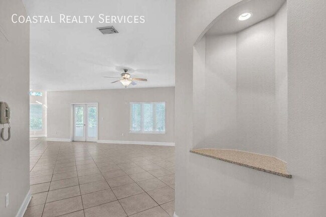 Building Photo - 119 Beal Pkwy SW