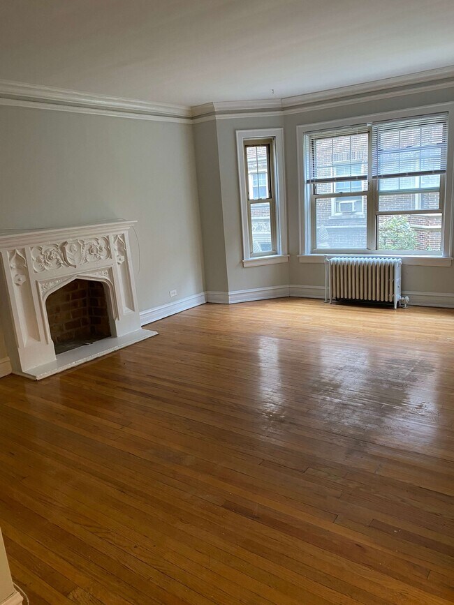 Building Photo - 935 Judson Ave