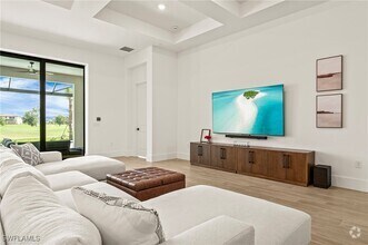 Building Photo - 1784 Palomar Ter