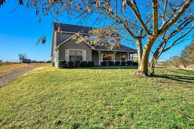 Building Photo - 1704 Frog Pond Rd