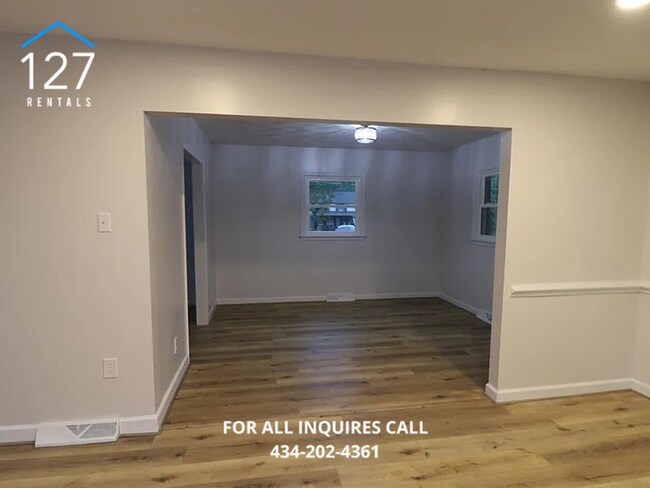 Foto del edificio - Beautifully Renovated 3 Bedroom Home in Pr...