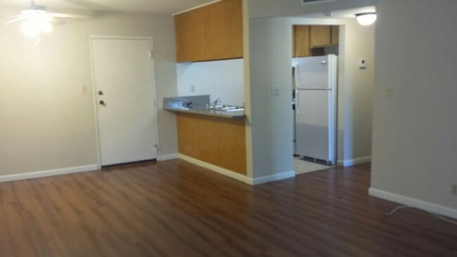 Building Photo - 1617 Calle Vaquero