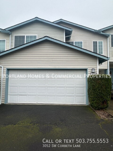 Primary Photo - Spacious 3- bedroom Rowhouse