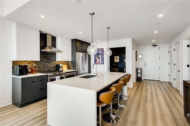 Foto del edificio - 788 West Marietta St NW