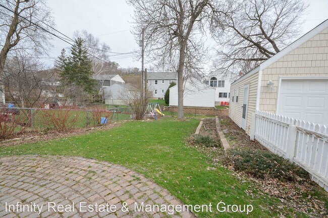 Building Photo - 3 br, 2 bath House - 805 Memorial Pkwy SW