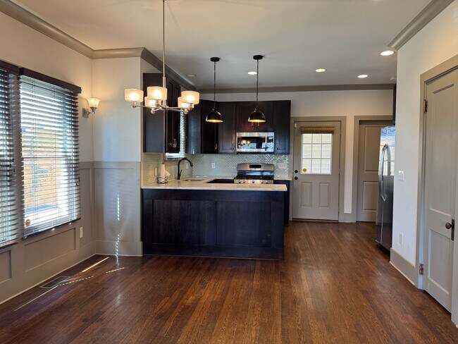 Foto del edificio - 1707 Hillside Ave