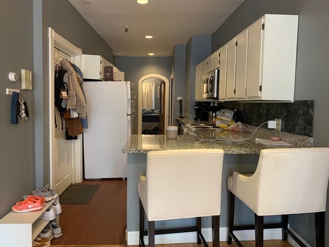 Foto del edificio - 556 Columbus Ave