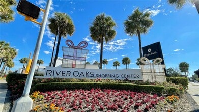 Building Photo - 1013 Gross St