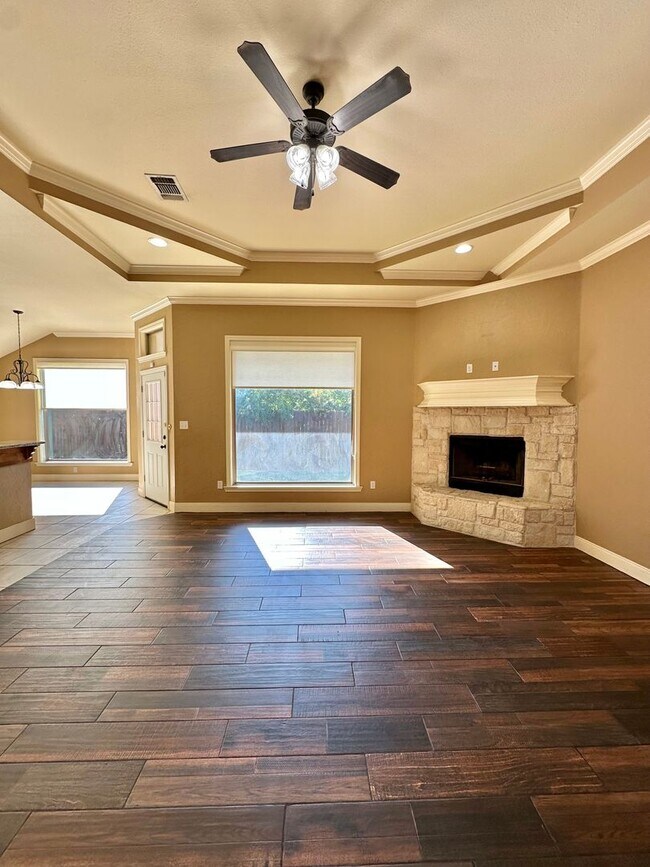Foto del edificio - COMING JULY 2026 - Beautiful 4-Bedroom Home in Trinity West Subdivision!