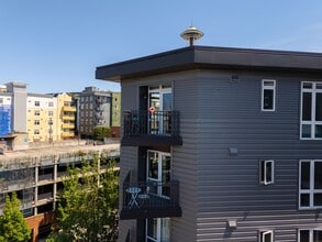 Building Photo - 159 Denny Wy