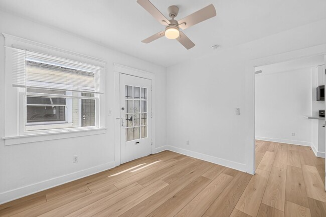 Building Photo - 525 Chestnut Ave