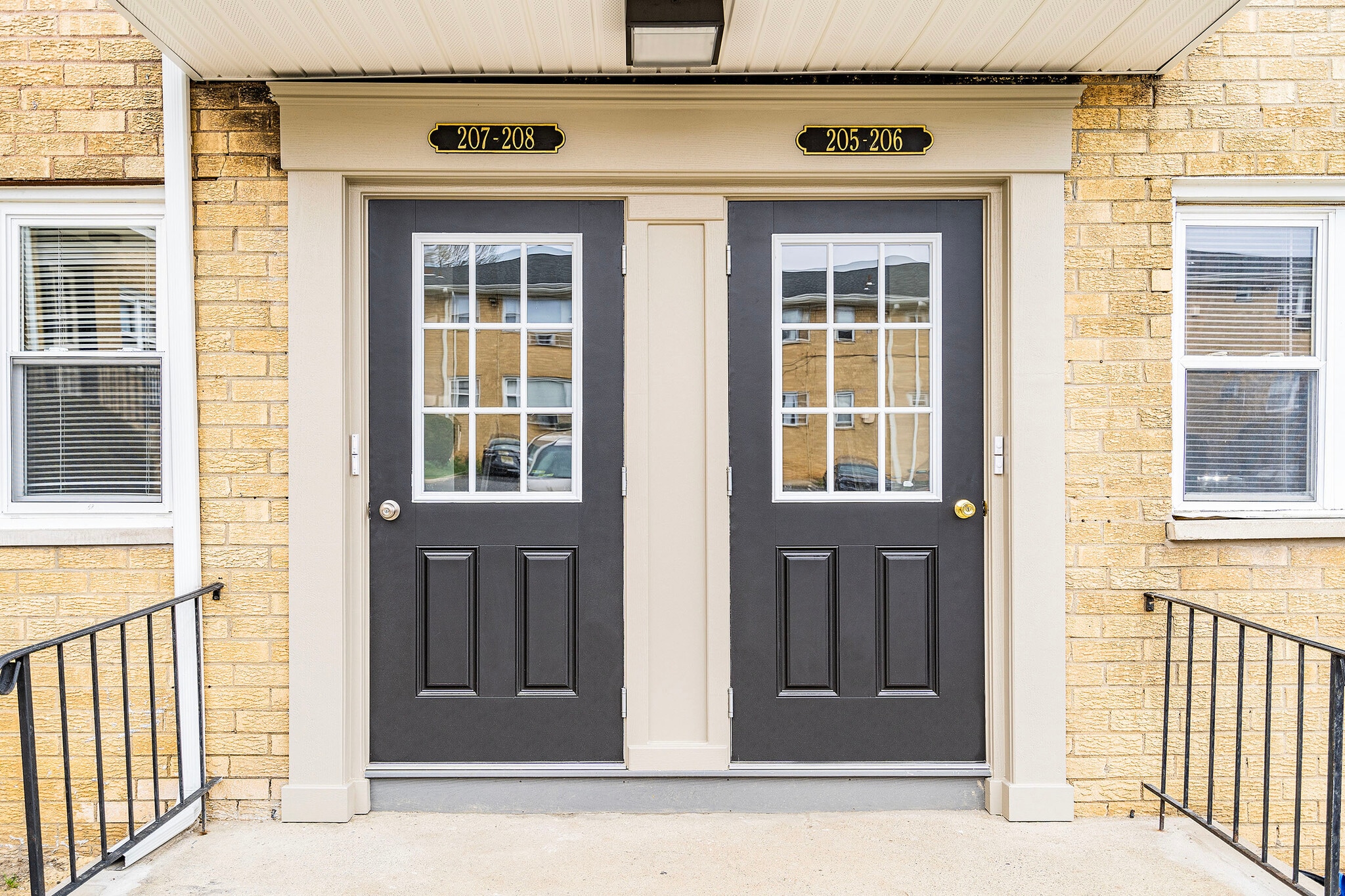 Village Arms Apartments photo 4