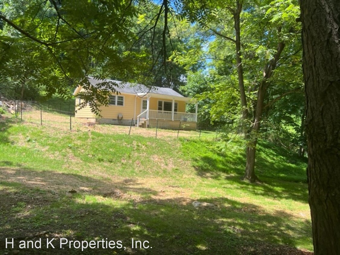 Primary Photo - 2 br, 1 bath House - 146 Chicory Lane